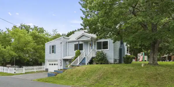 Image 3: Exterior Front