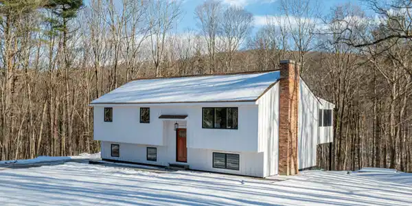 89 Fire Hill Rd