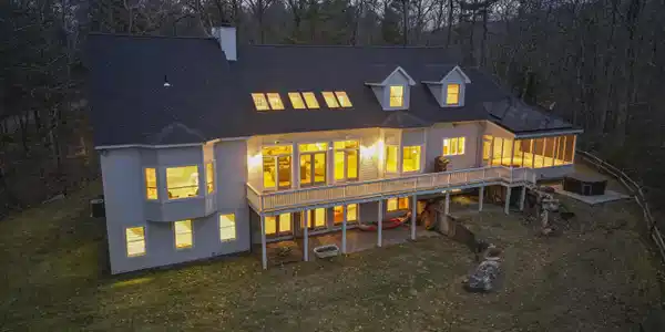 141 Stevens Lake Way