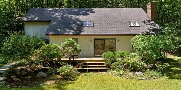 236 Hillsdale Rd