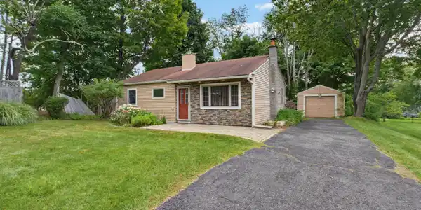 Image 3: front of the house