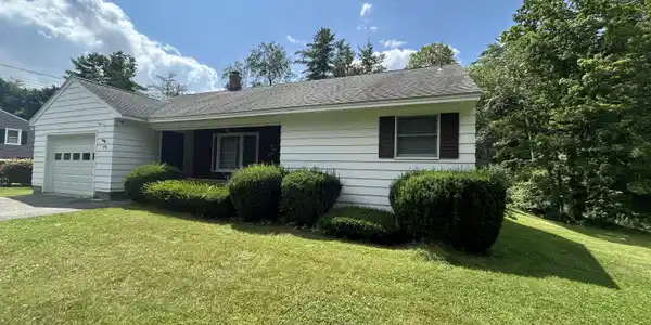 79 Clark Rd