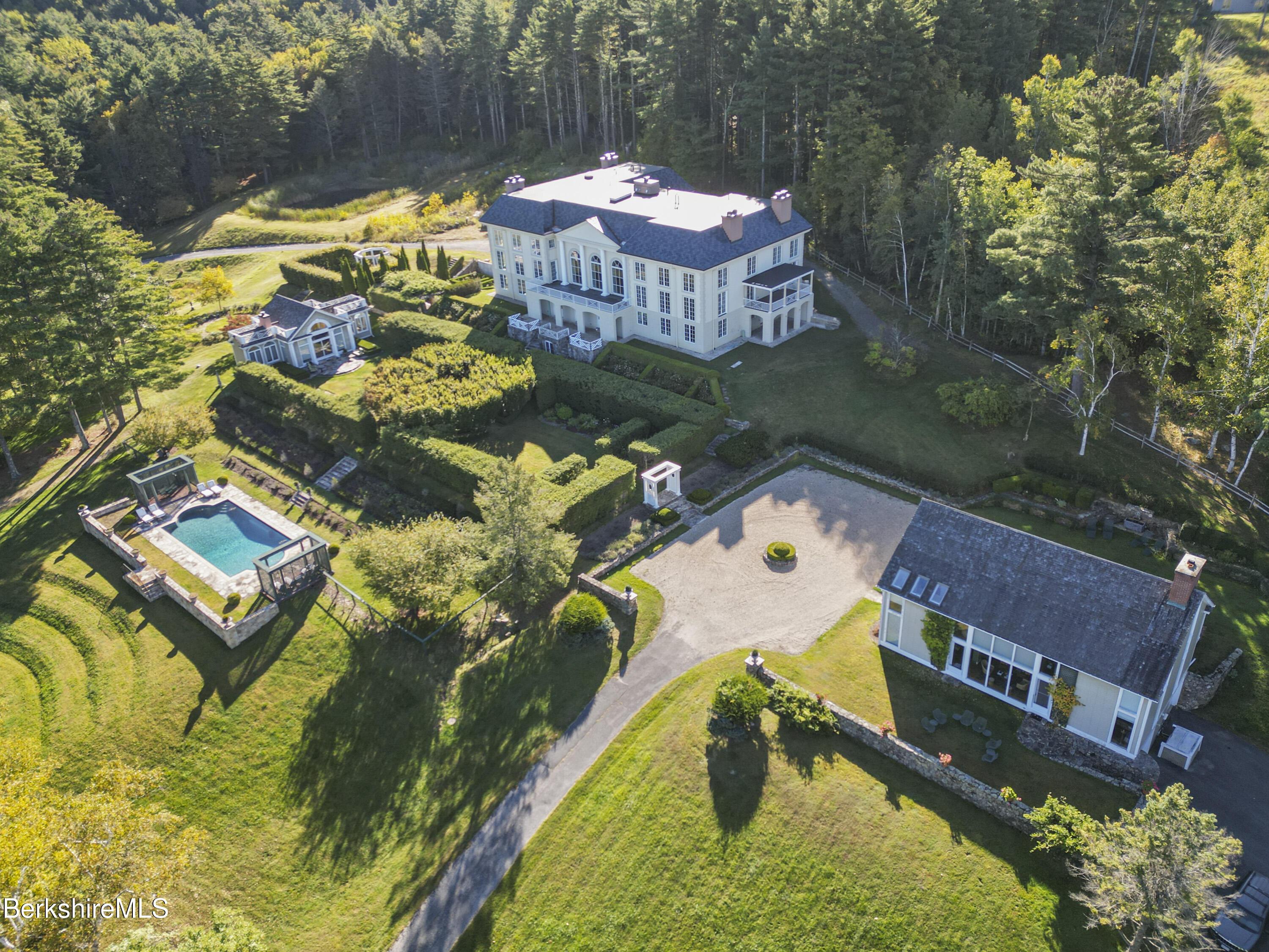 Image 2: 950 Aerial View