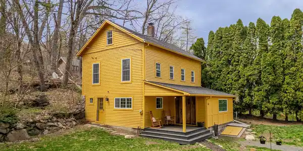 43 Hart St