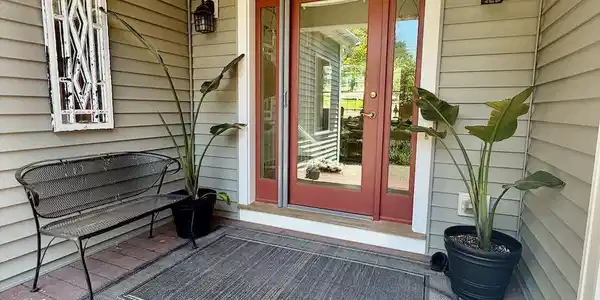 Image 3: Formal Entry