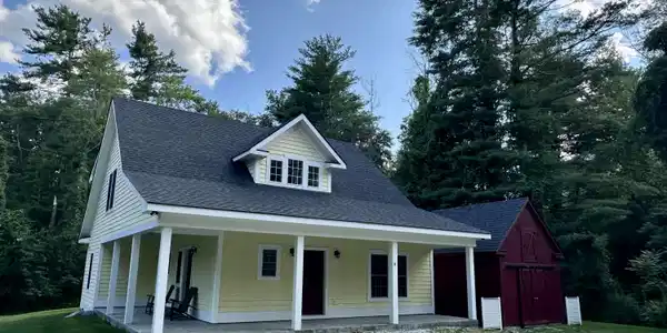 Image 2: Exterior front 2