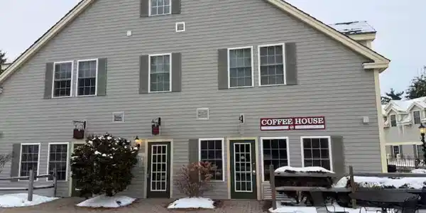 37 Corey Rd