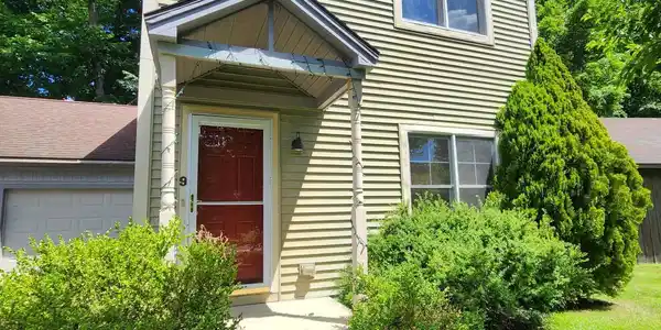 9 Stanley Dr