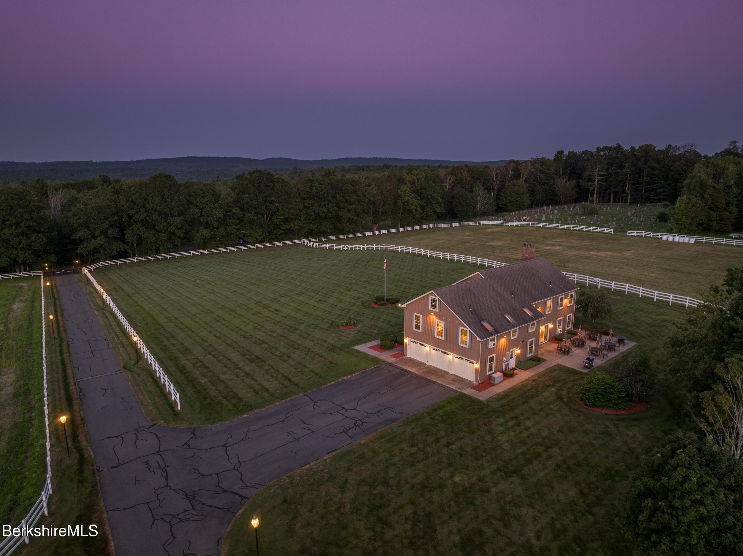 Image 3: twilight-341