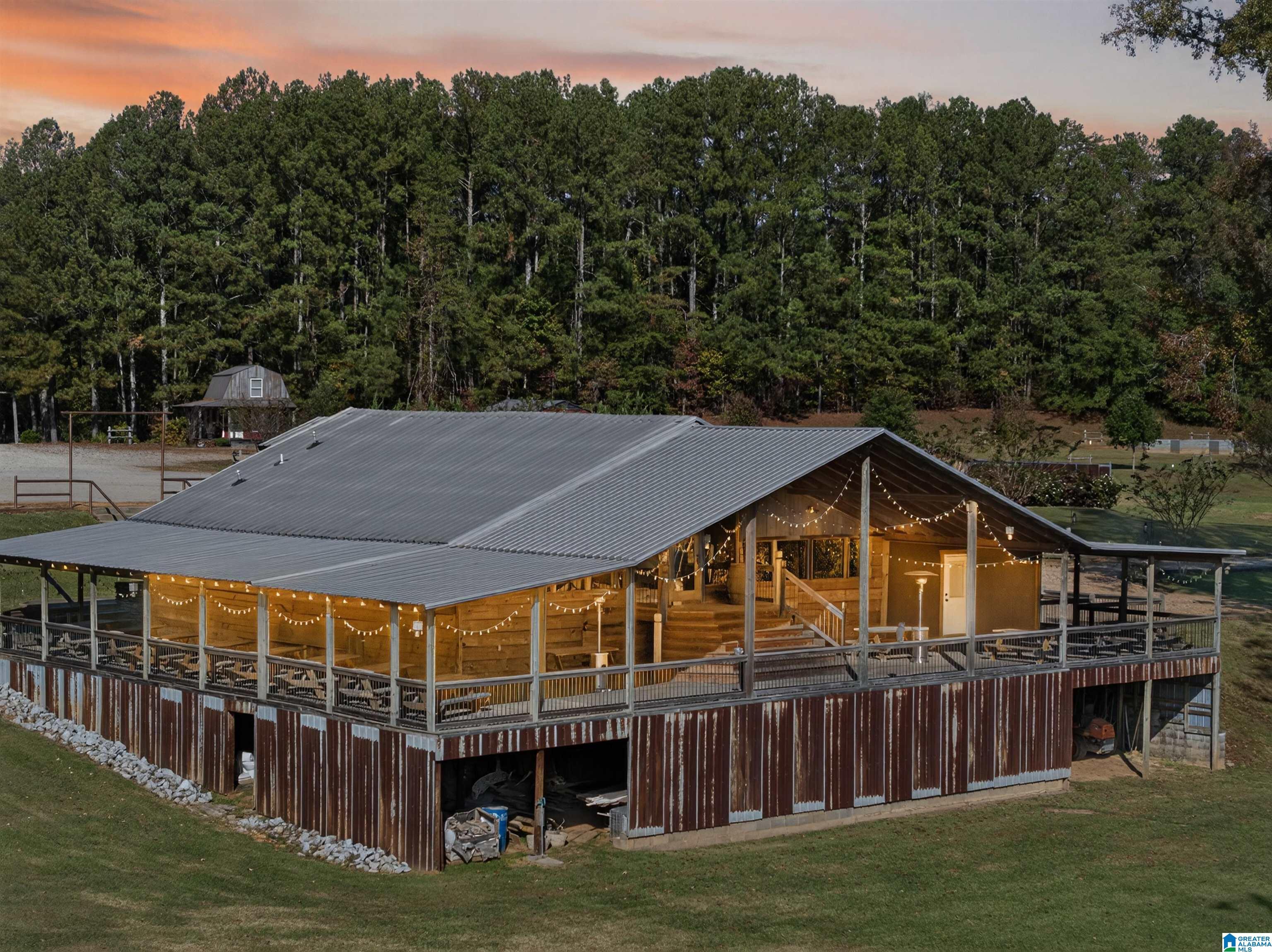 Image 1: The Restaurant