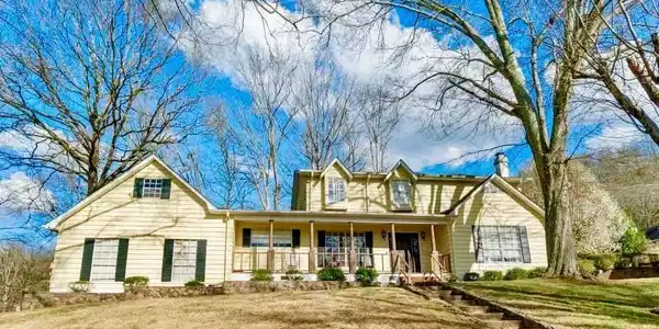 1439 CABIN HILL ROAD