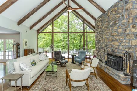 4305 FAIR OAKS DRIVE