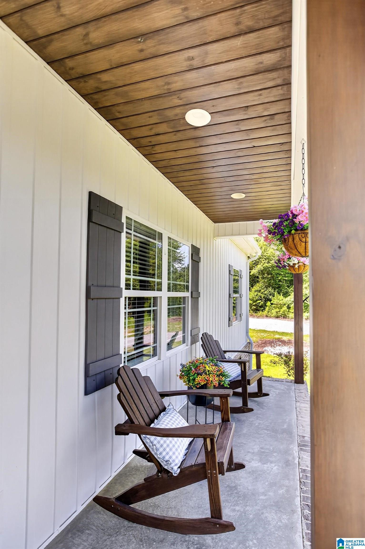 Image 3: Patio