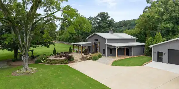 8124 GLENDALE FARMS ROAD