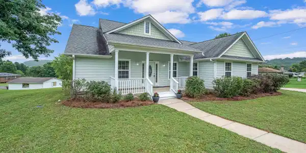 5822 CHERRY ROAD