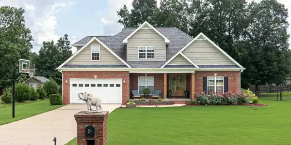 43 FAULKNER DRIVE