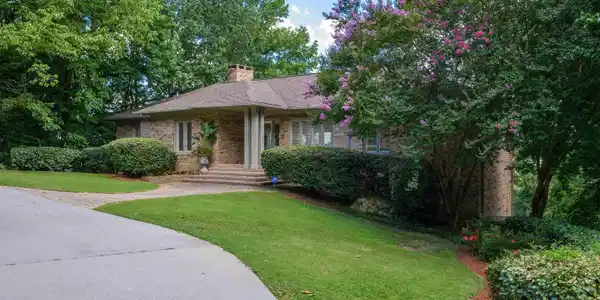 357 VESCLUB DRIVE