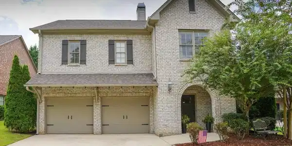 4632 COTSWOLD LANE