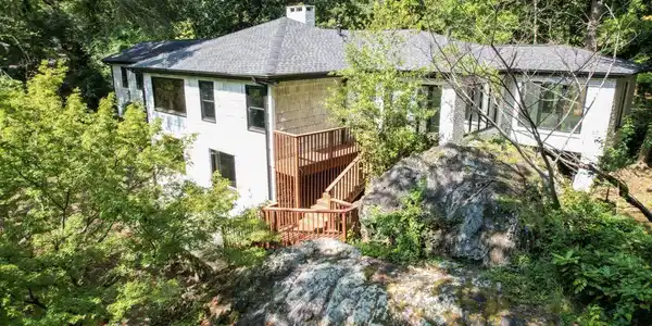 2201 LANE PARK ROAD