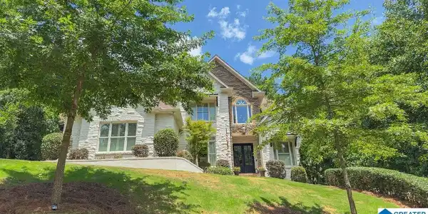 1516 PAVILLON DRIVE
