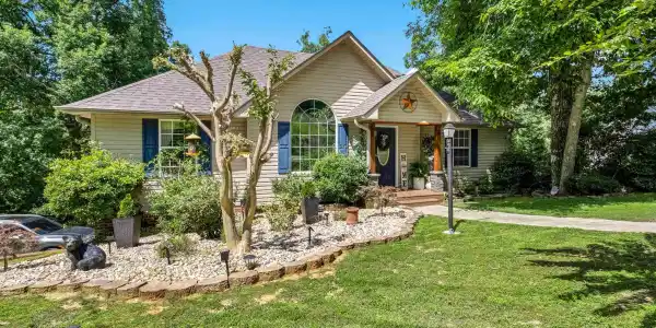 Image 2: 5285 Red Valley Road Remlap, AL 35133