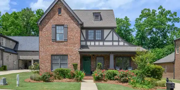 1569 JAMES HILL COVE