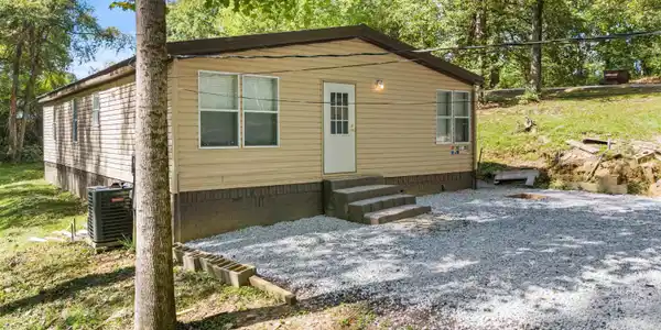 140 PORTER ROAD