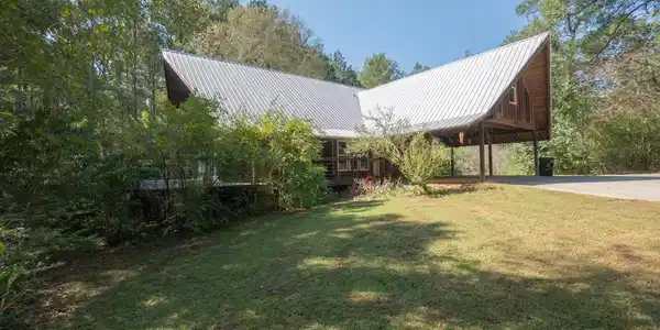 9204 MARSH MOUNTAIN ROAD