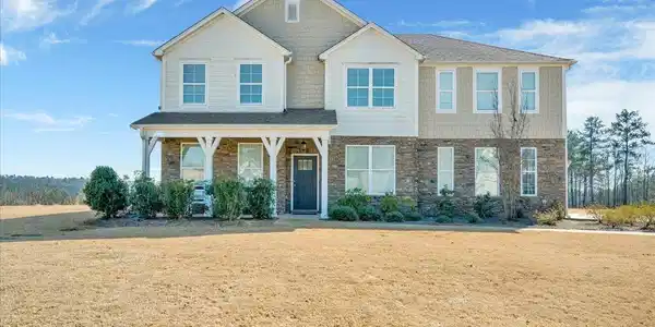 6439 WINSLOW DRIVE