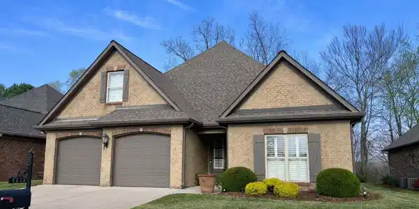 5619 SUMMIT POINTE
