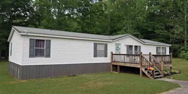 7225 HIGHWAY 78 E