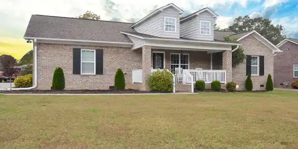 134 SUZANELL LANE