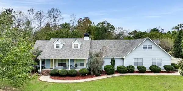 427 MCCLAIN ROAD
