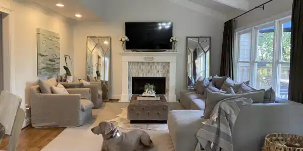 106 CREST DRIVE