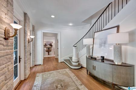 2 INNISBROOK LANE
