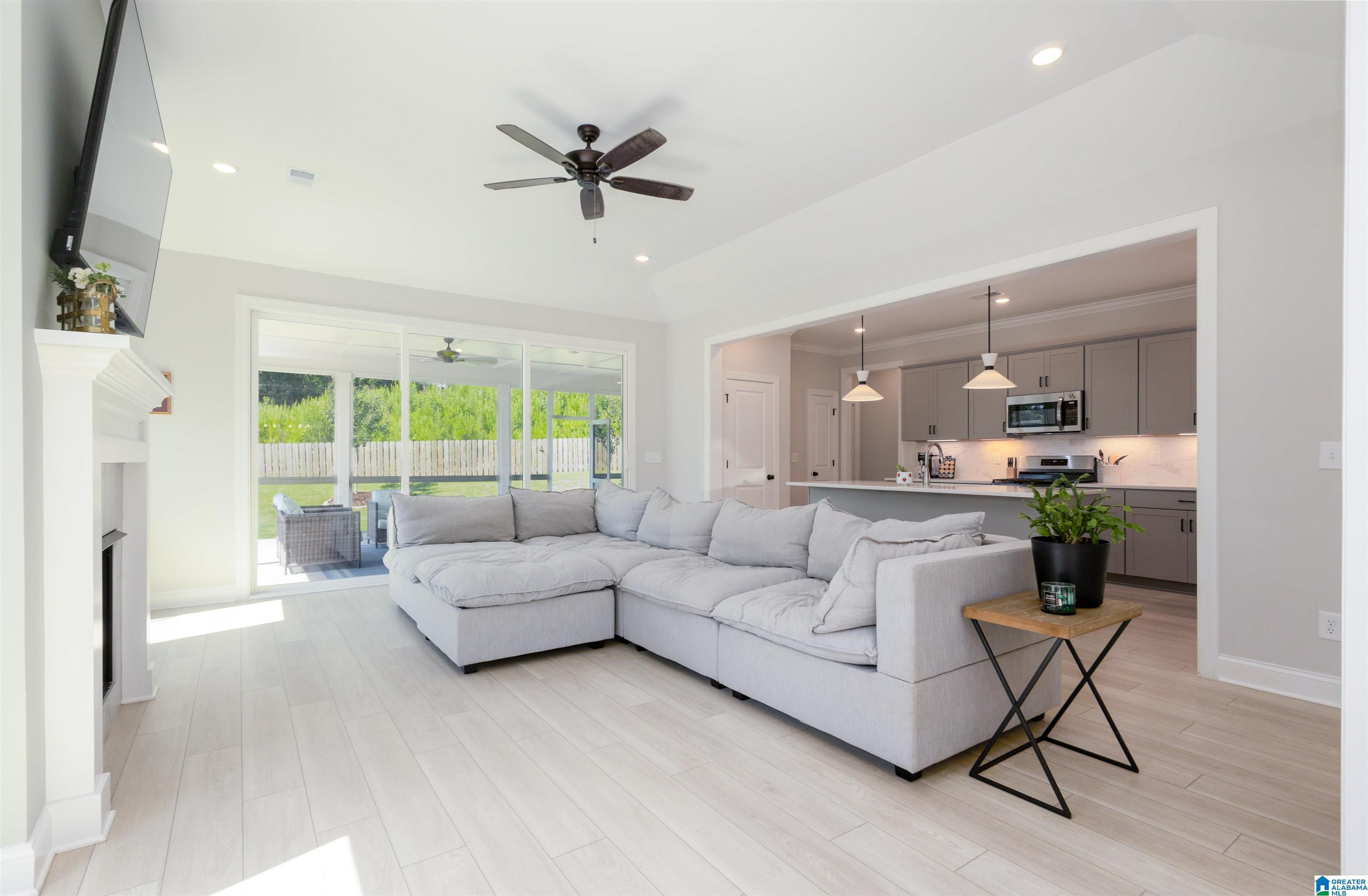 Image 4: Great Room