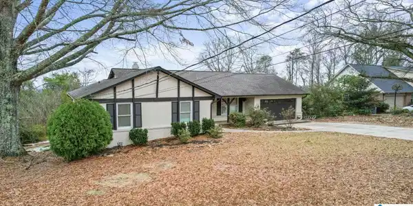 401 SHADESWOOD DRIVE