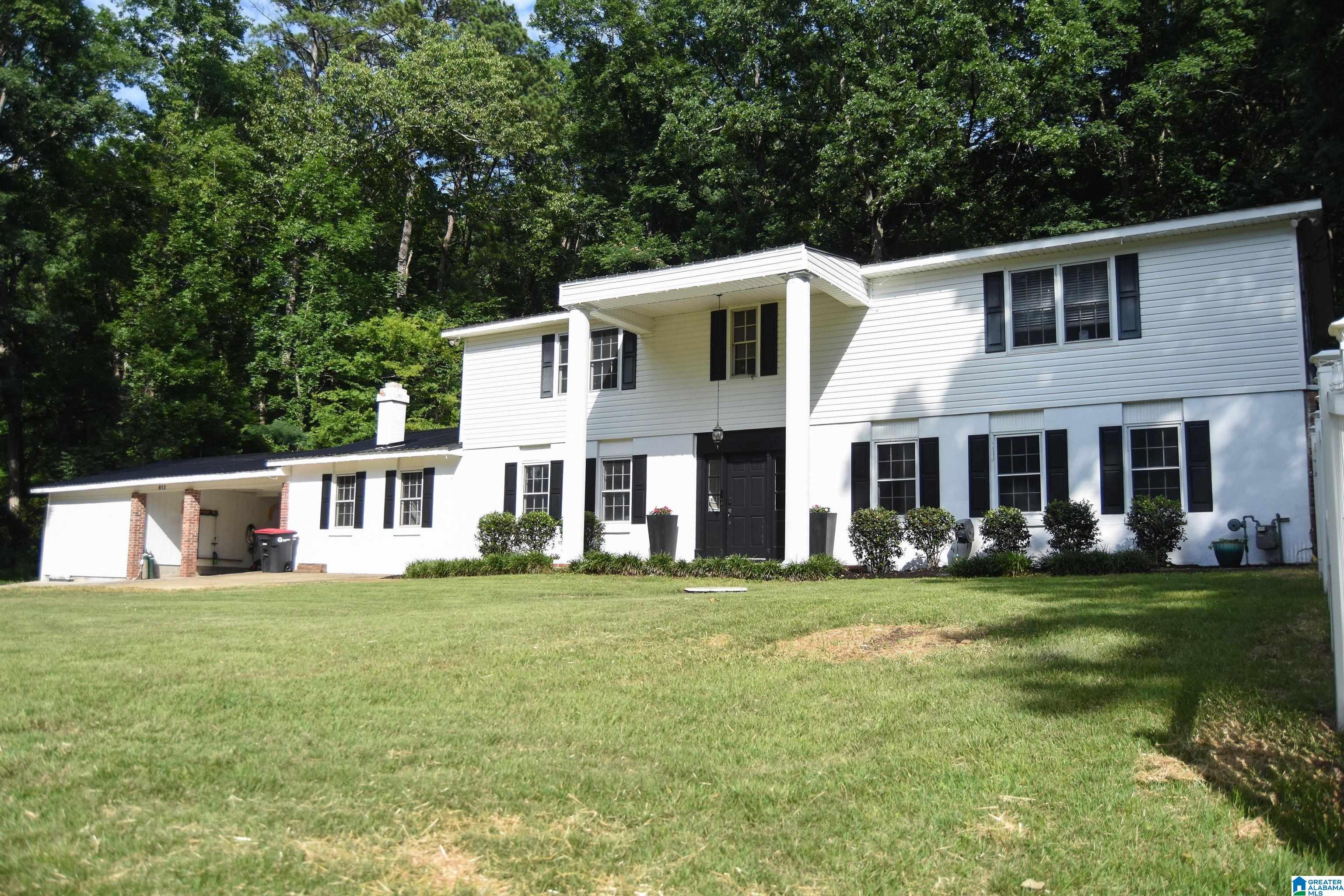 Image 2: Front Of Structure