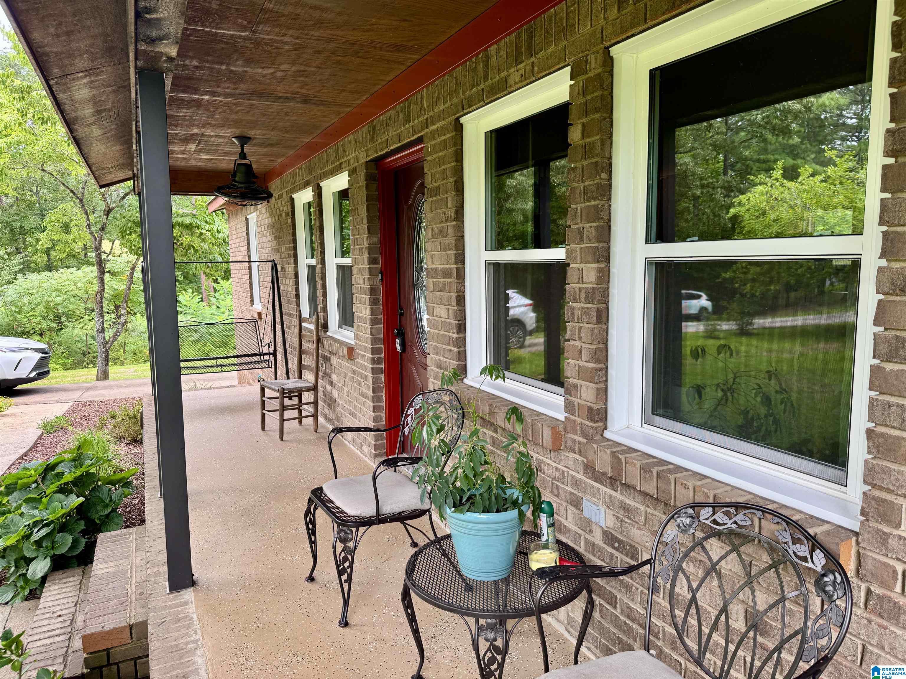 Image 4: Front Porch