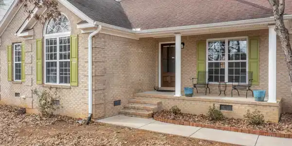 1115 EDGAR ROAD