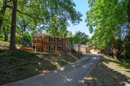 5812 SOUTHCREST ROAD