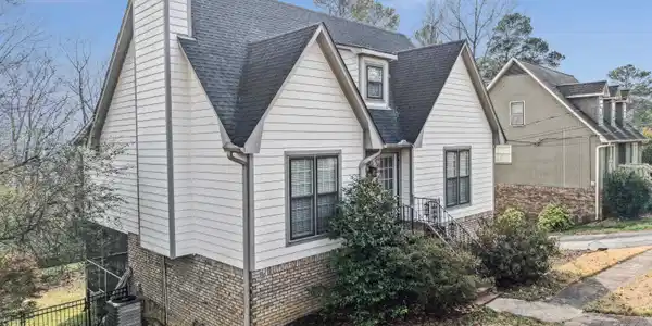 41 SHADES CREST ROAD