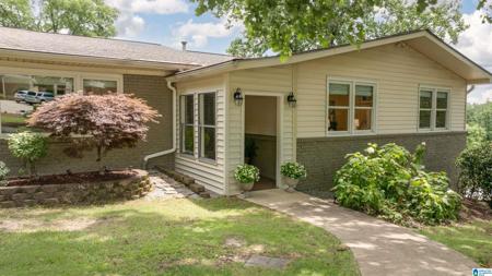 817 COMER CIRCLE