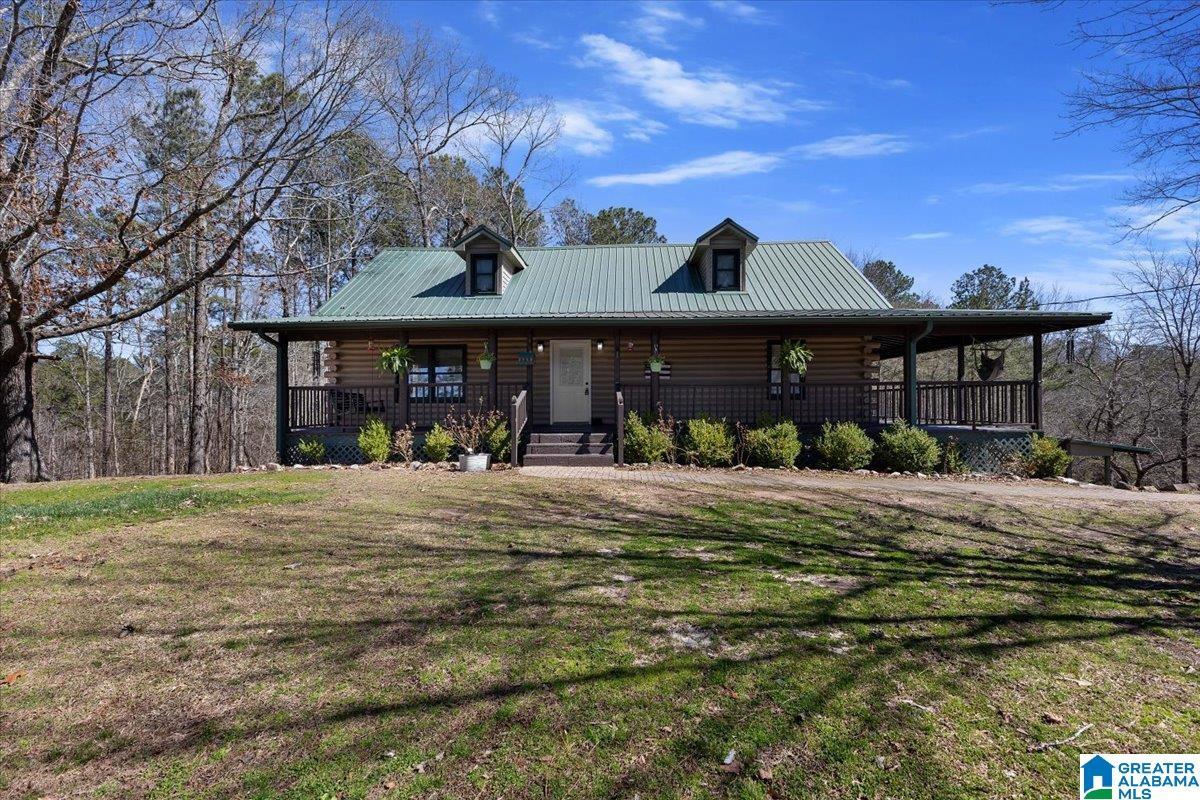 Image 3: Front Of Structure