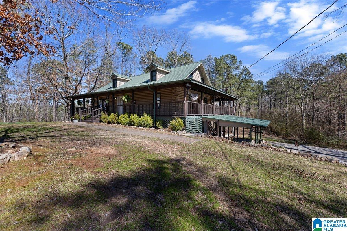 Image 4: Side Of Structure