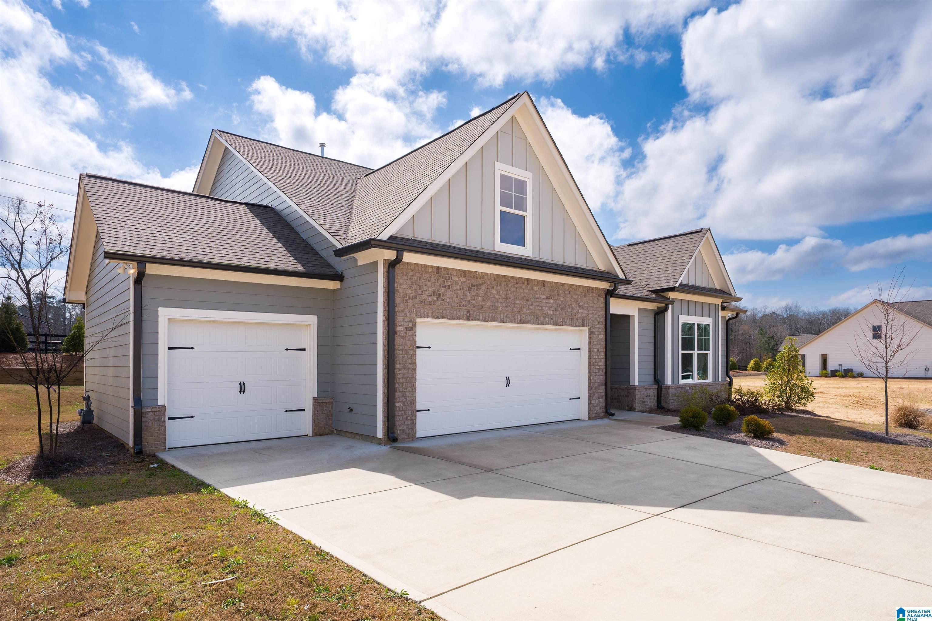 Image 3: Front Of Structure