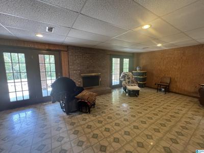 305 STONE RIDGE TRAIL N