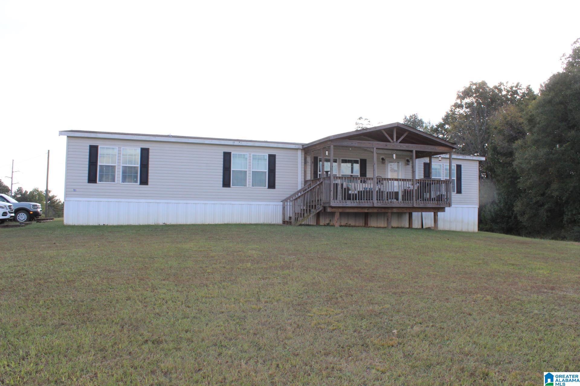 Image 3: Front Of Structure
