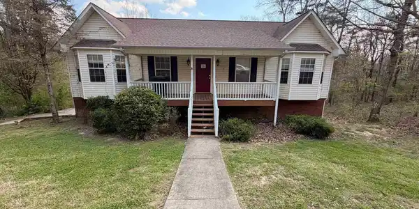 102 LAKEVIEW DRIVE