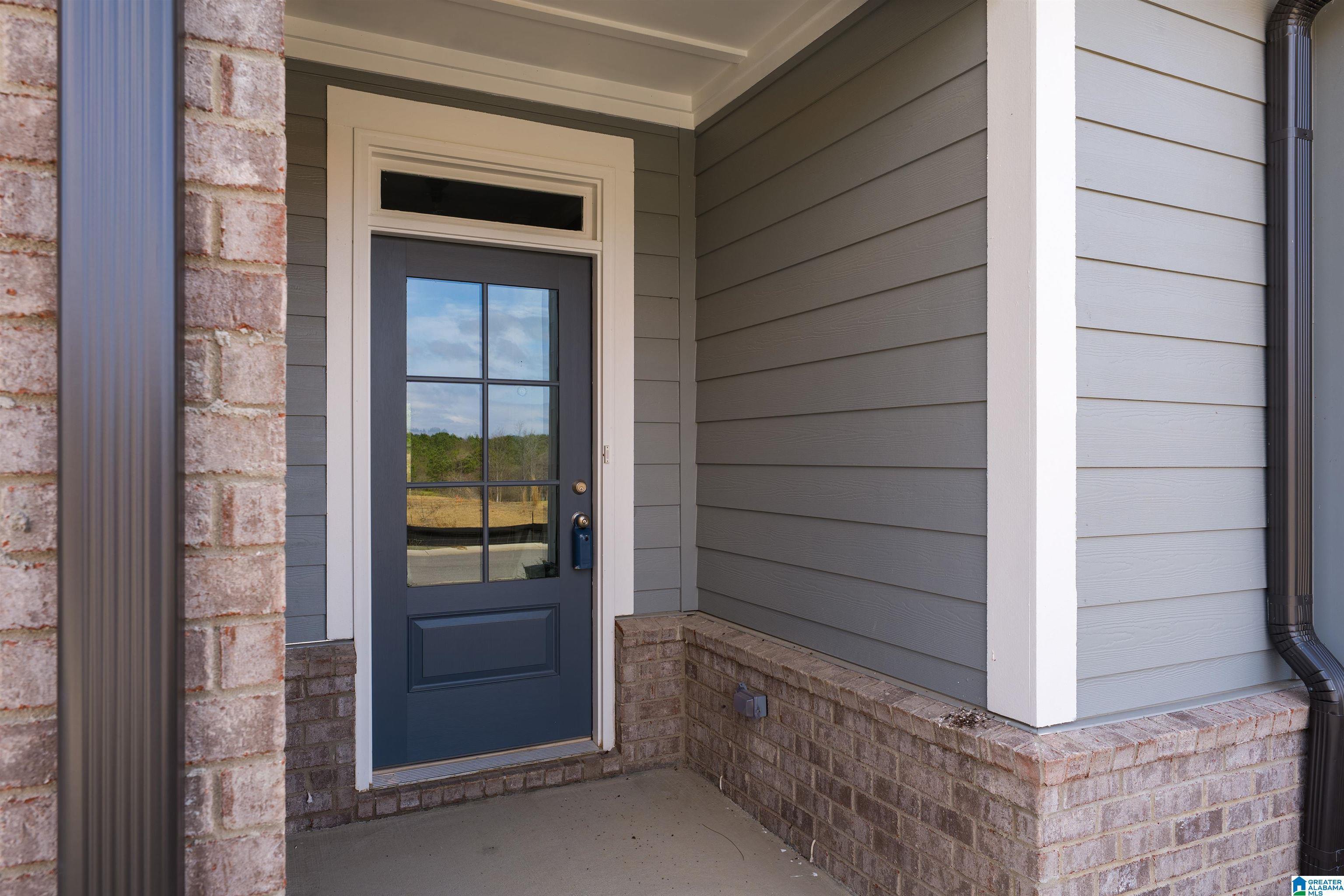 Image 4: Entry